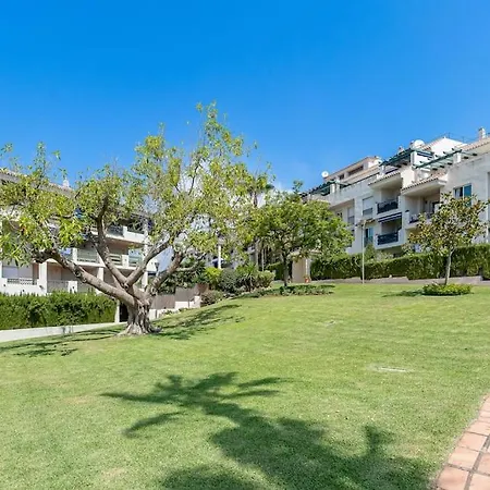 Modern With Pool By Puerto Banus Marbella