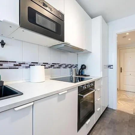 Modern With Pool By Puerto Banus Marbella