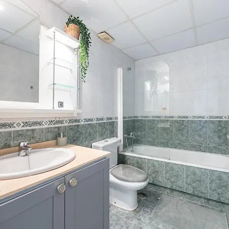 Modern With Pool By Puerto Banus Marbella