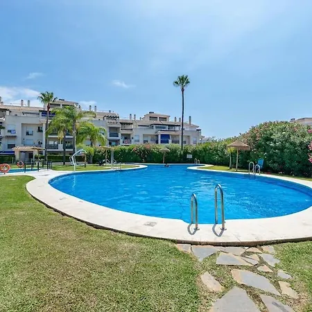 Apartment Modern With Pool By Puerto Banus Marbella